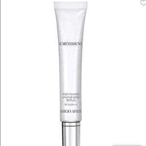 Giorgio Armani Luminessence bright revelator universal greige bb fluid